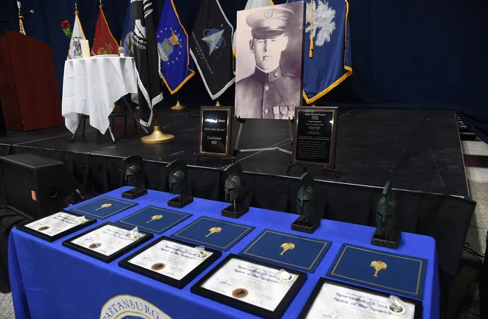 71167128007-spa-hall-of-heroes-vets-03